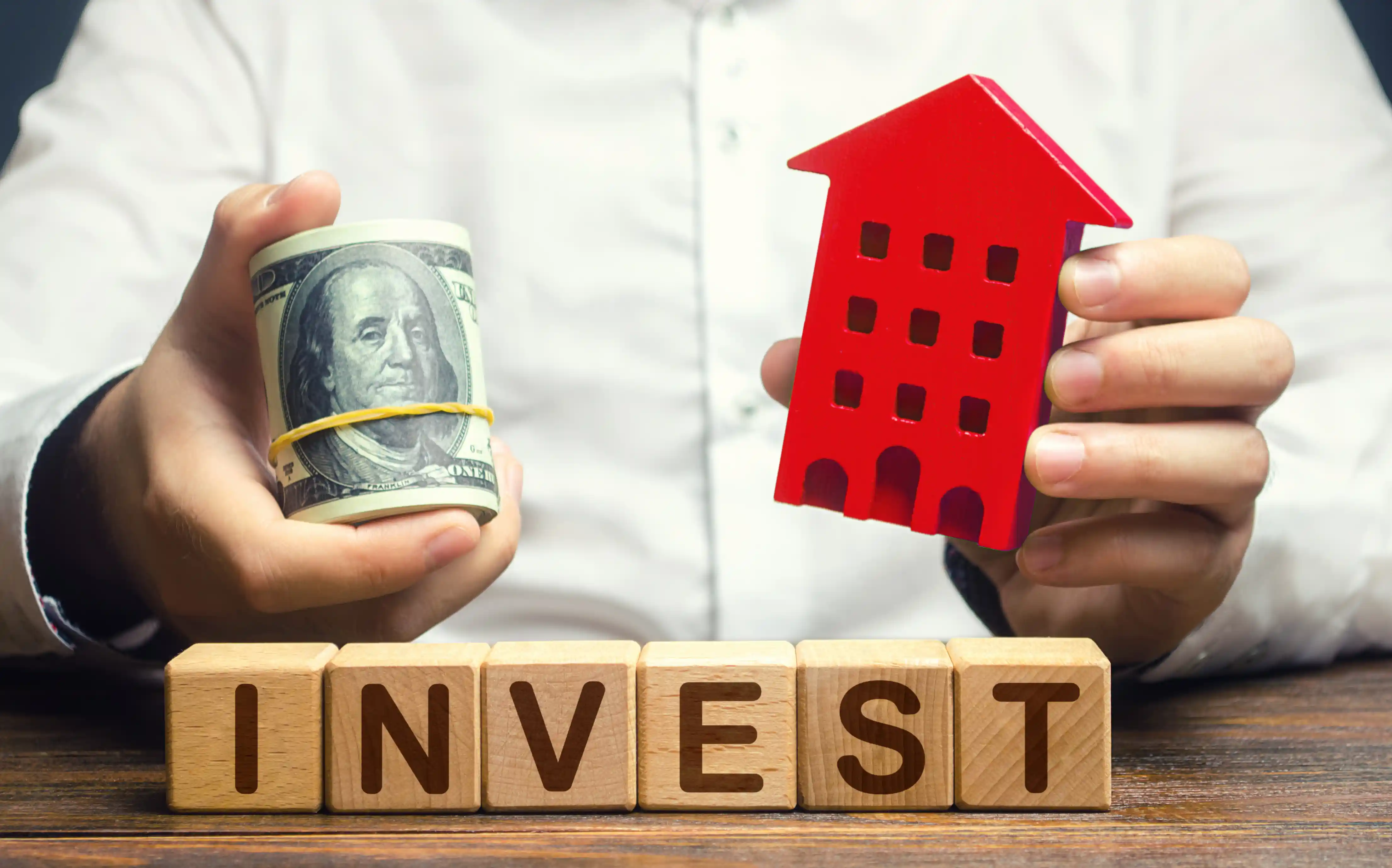 What Is Real Estate Investment and How Does It Build Long-Term Wealth ?